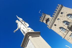 photo_5884013726057744331_y