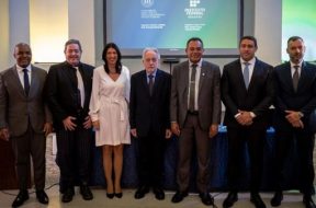 69088fdfcd59e763561156